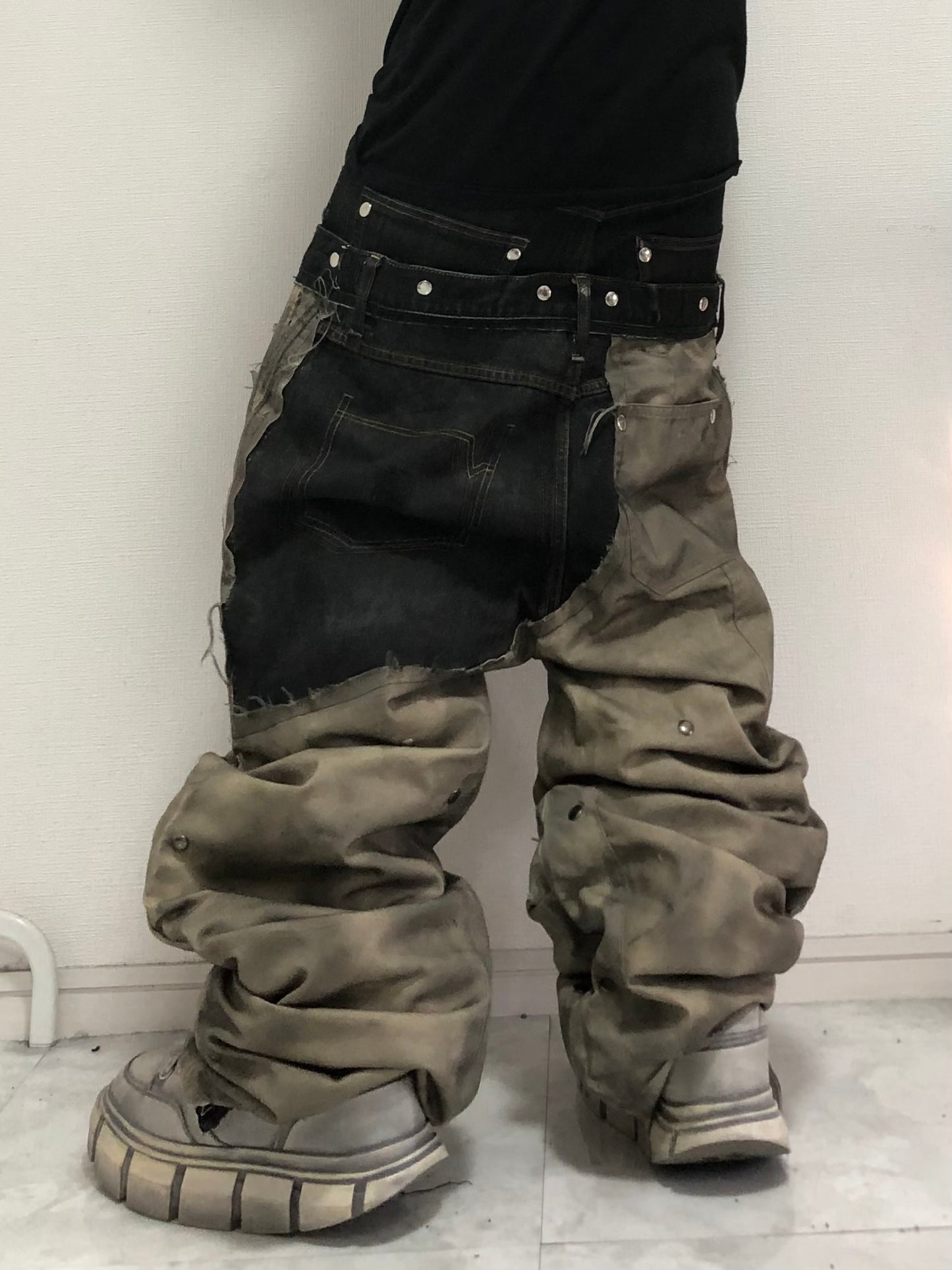 CORRUPTED UTILITY DENIM