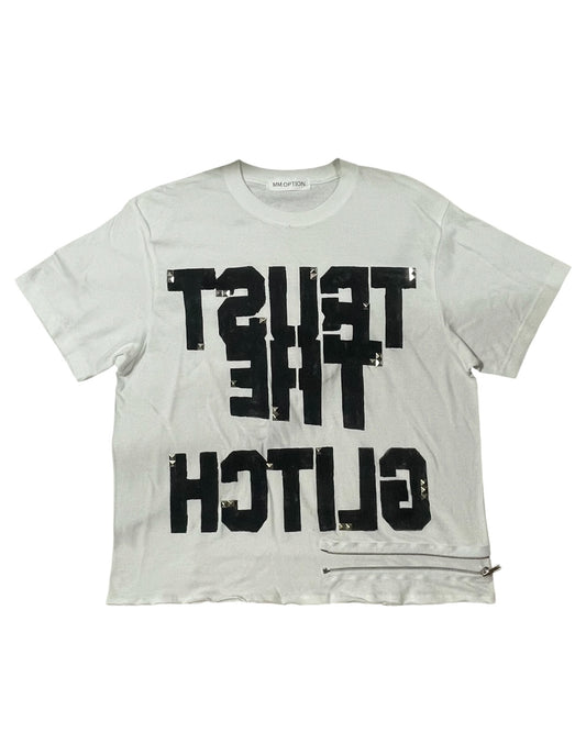 GLITCH SCRIPT TEE