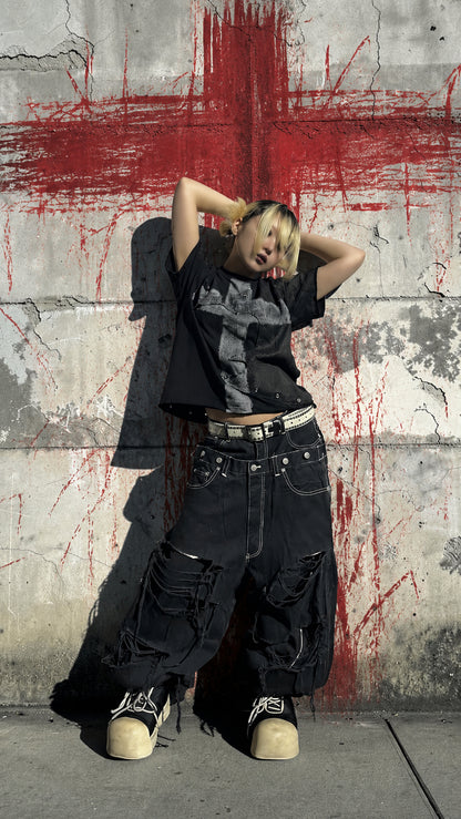 CROSSED OUT　T-shirt