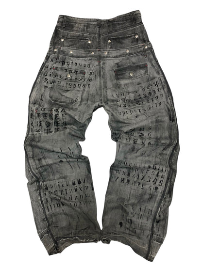 error word docking denim pants