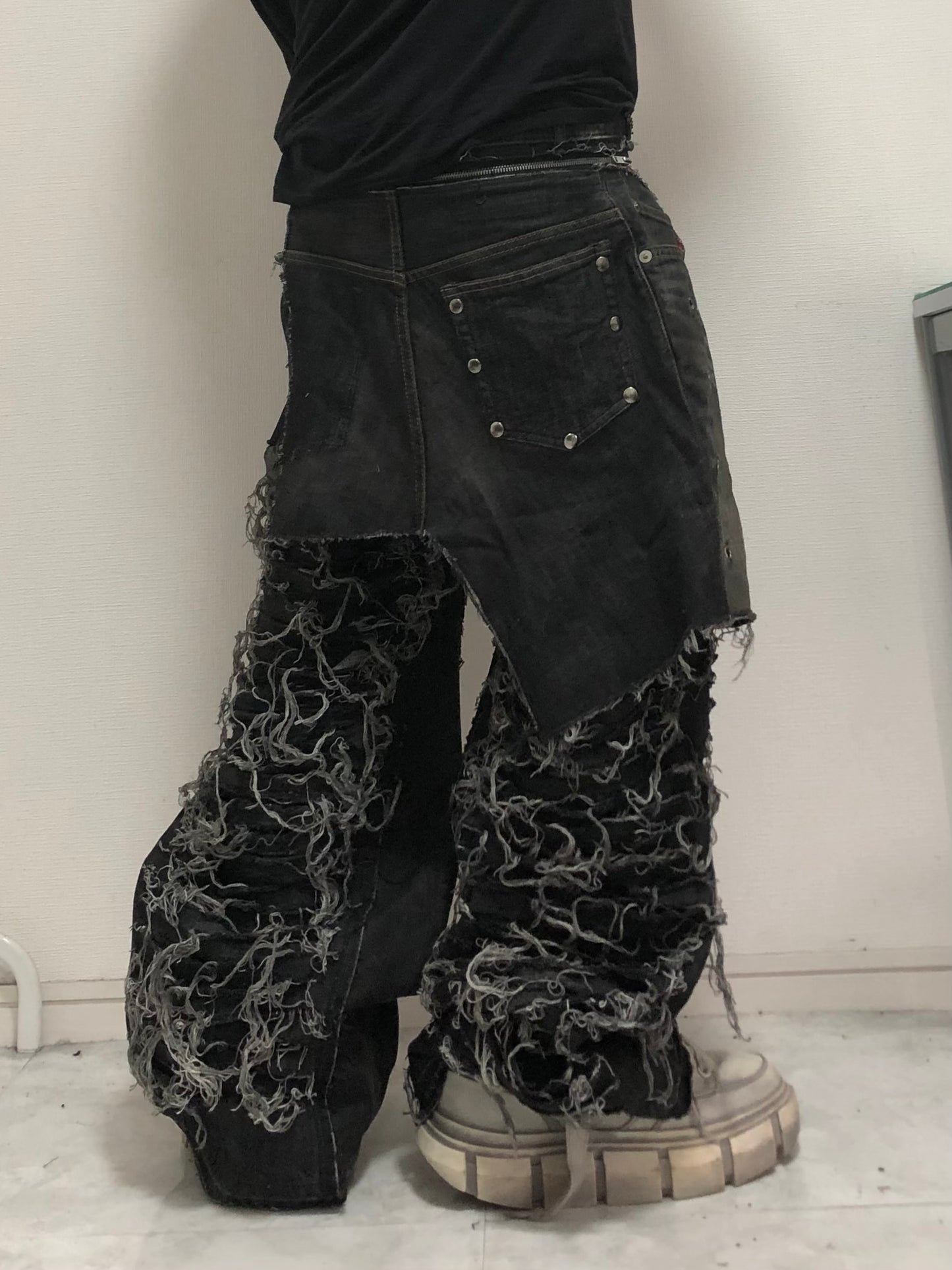 gimmick damage denim pants