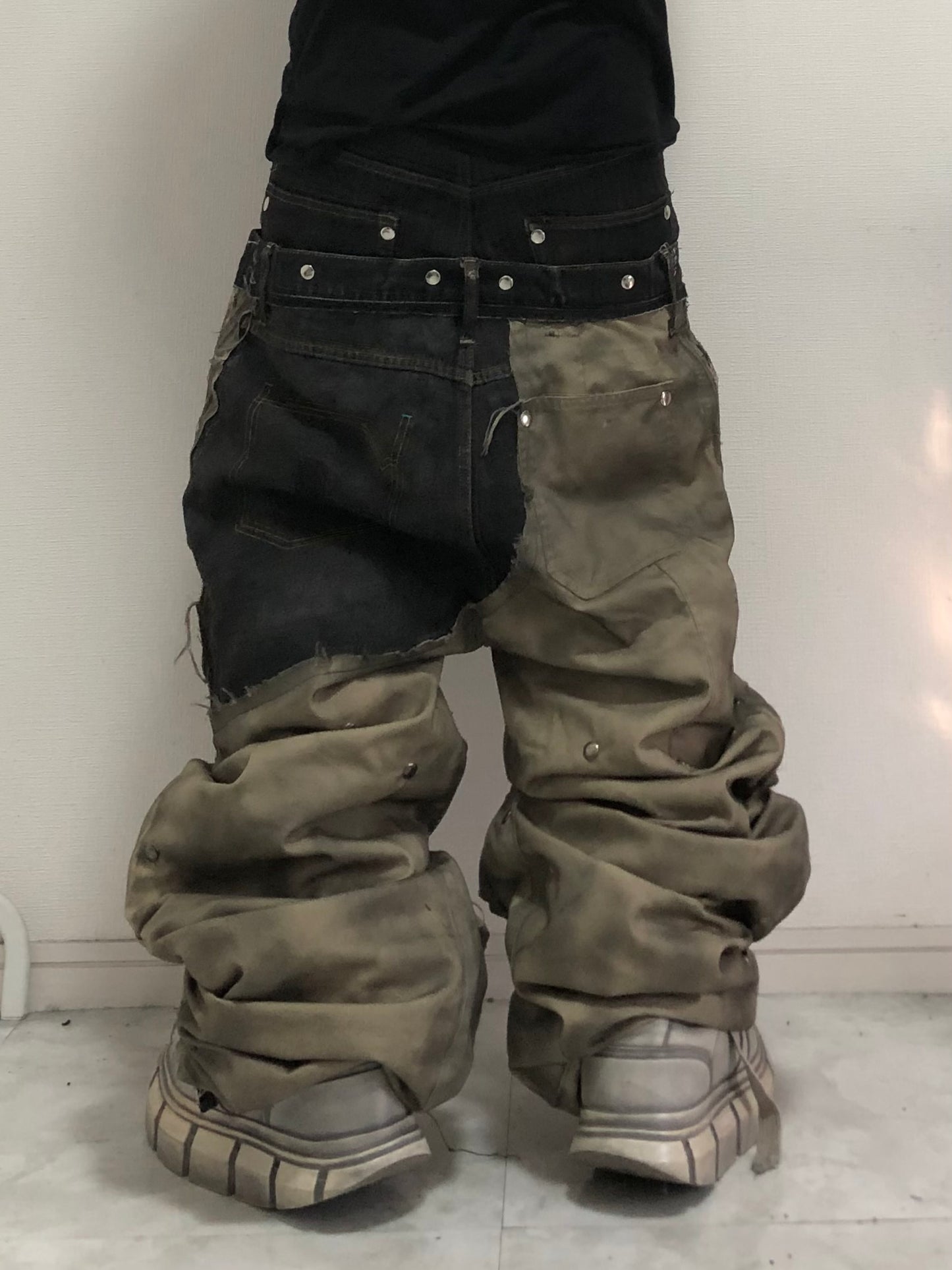 CORRUPTED UTILITY DENIM