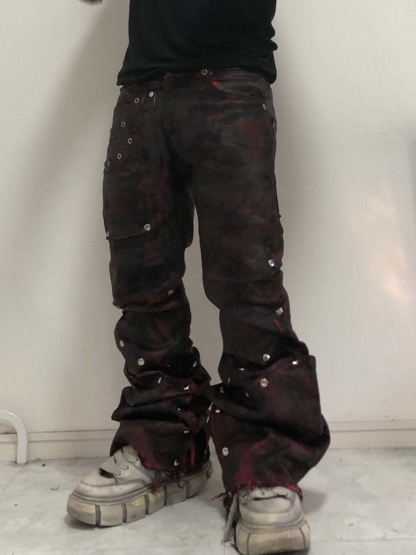 BLOOD STAIN DENIM