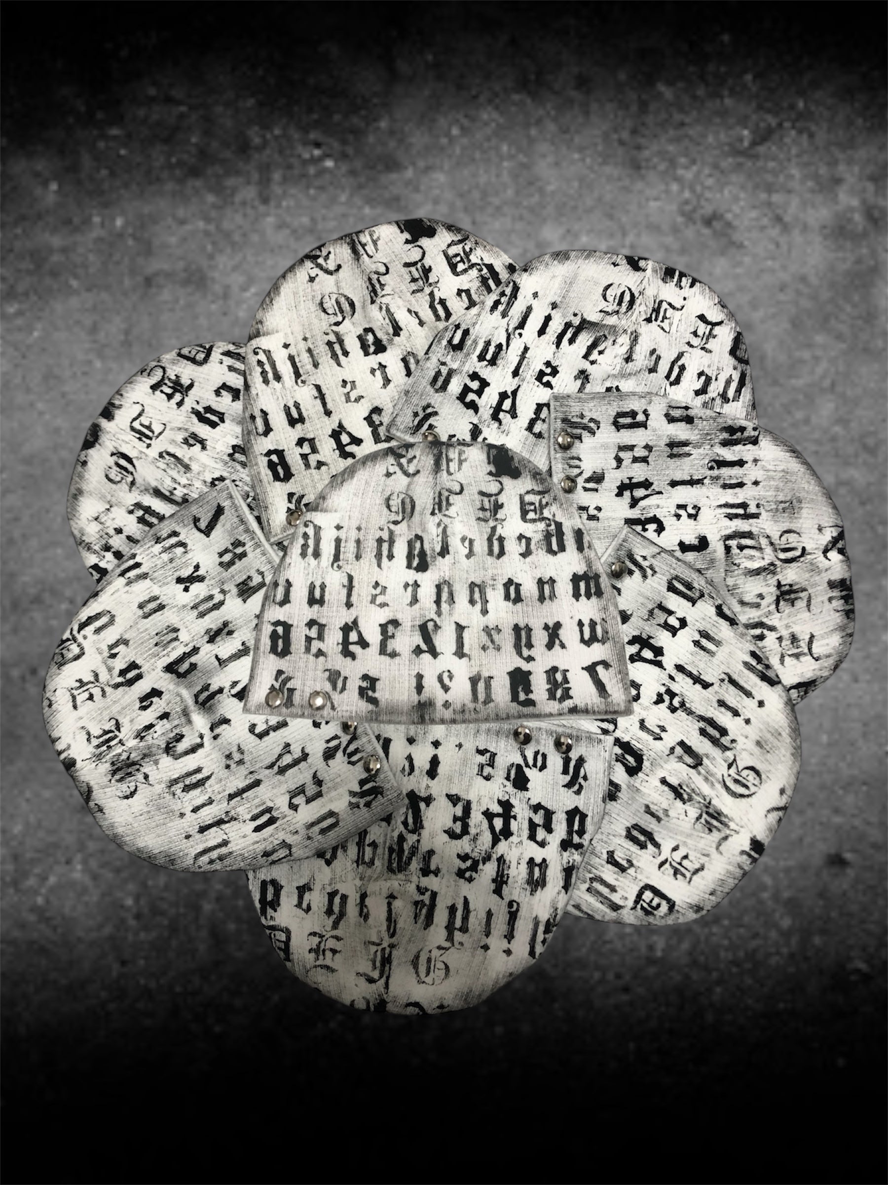 (受注)Cursebound Sigil Beanie