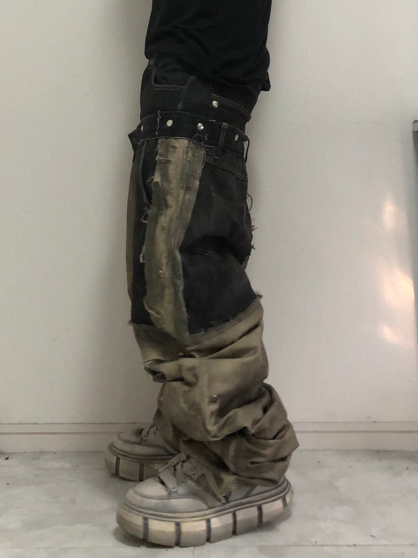 CORRUPTED UTILITY DENIM