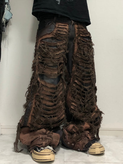 grading damage denim pants